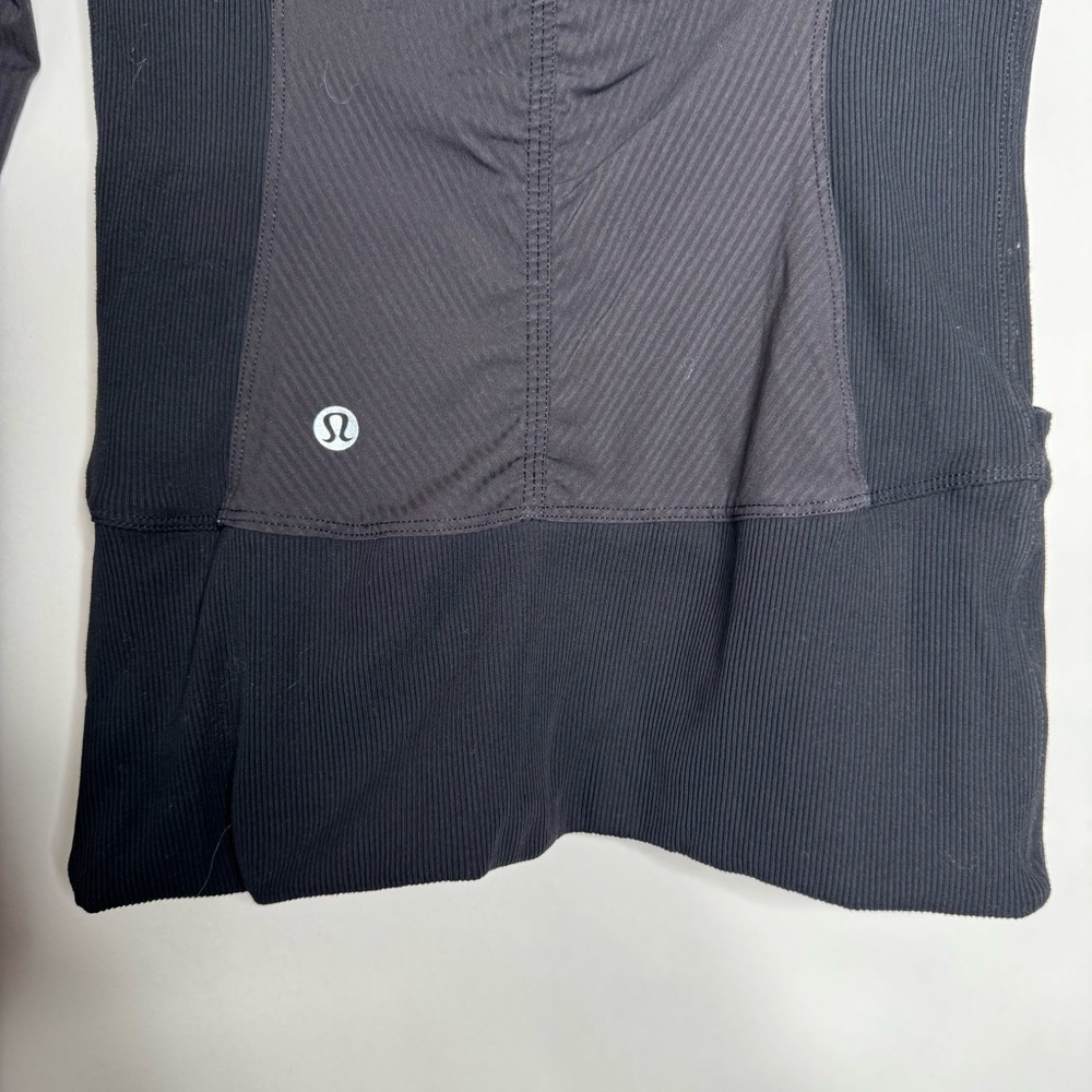 Lululemon In Flux Black Jacket size 2 - Picture 7 of 10